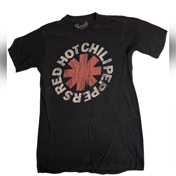 Bravado Other - Bravado Red Hot Chilip Peppers Classic Vintage Logo Tshirt